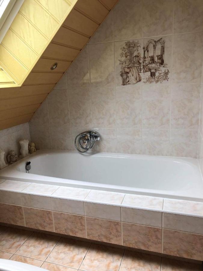 דירות אלמייט La Casa Aan Zee מראה חיצוני תמונה